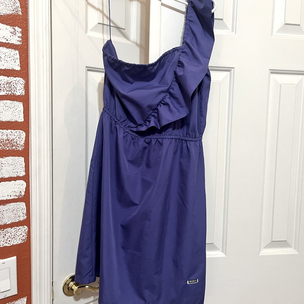 Roxy, large purple one-shoulder dress